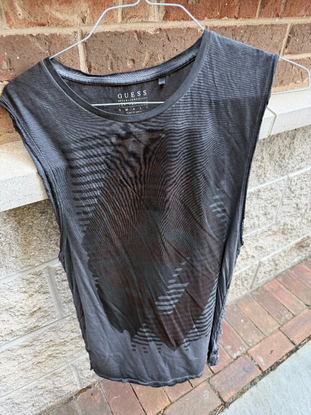 Guess Tank Top/Muscle Shirt Blue with Graphics - Size Small - Mens